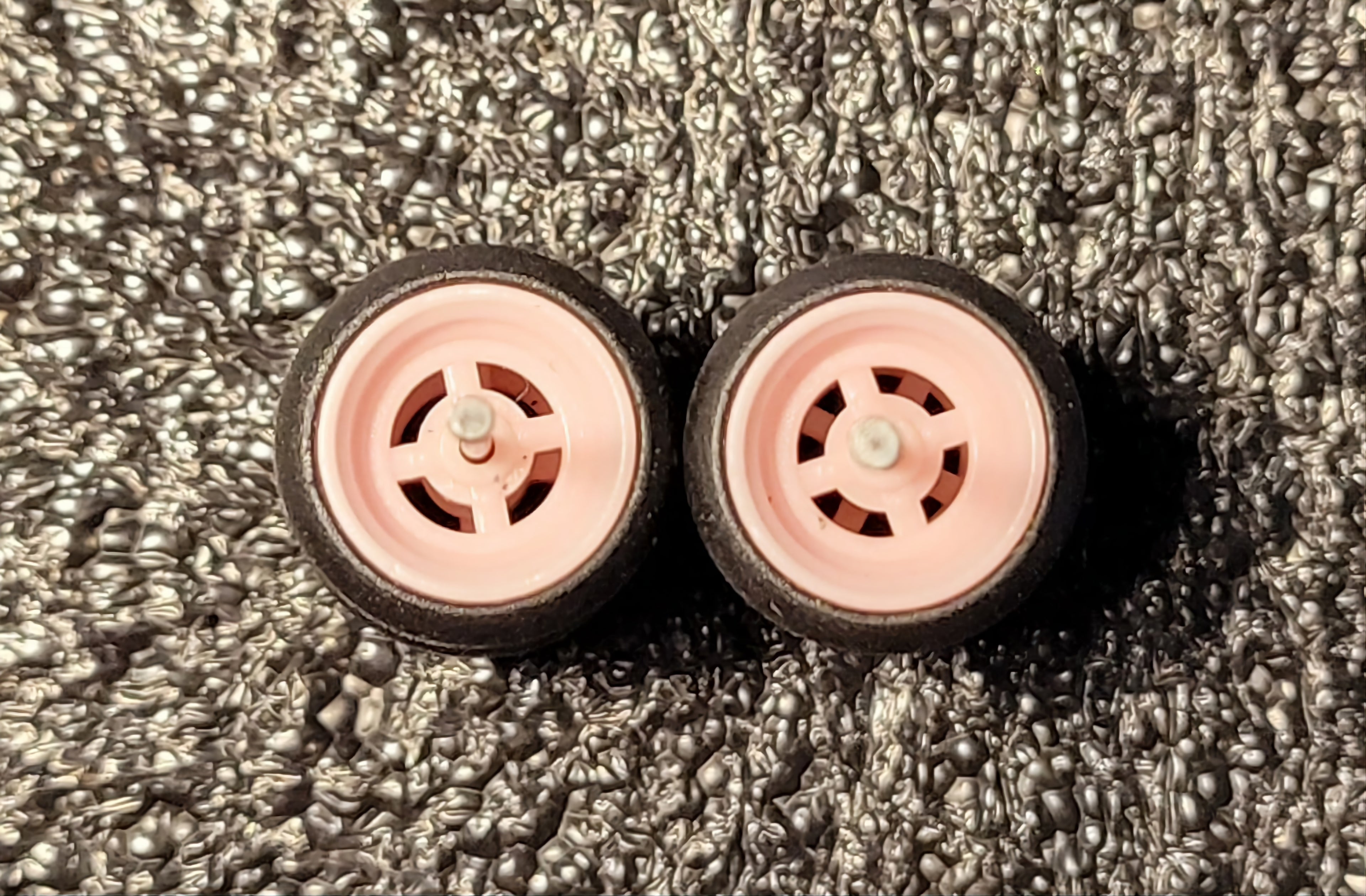 1:64 Wheels, J1