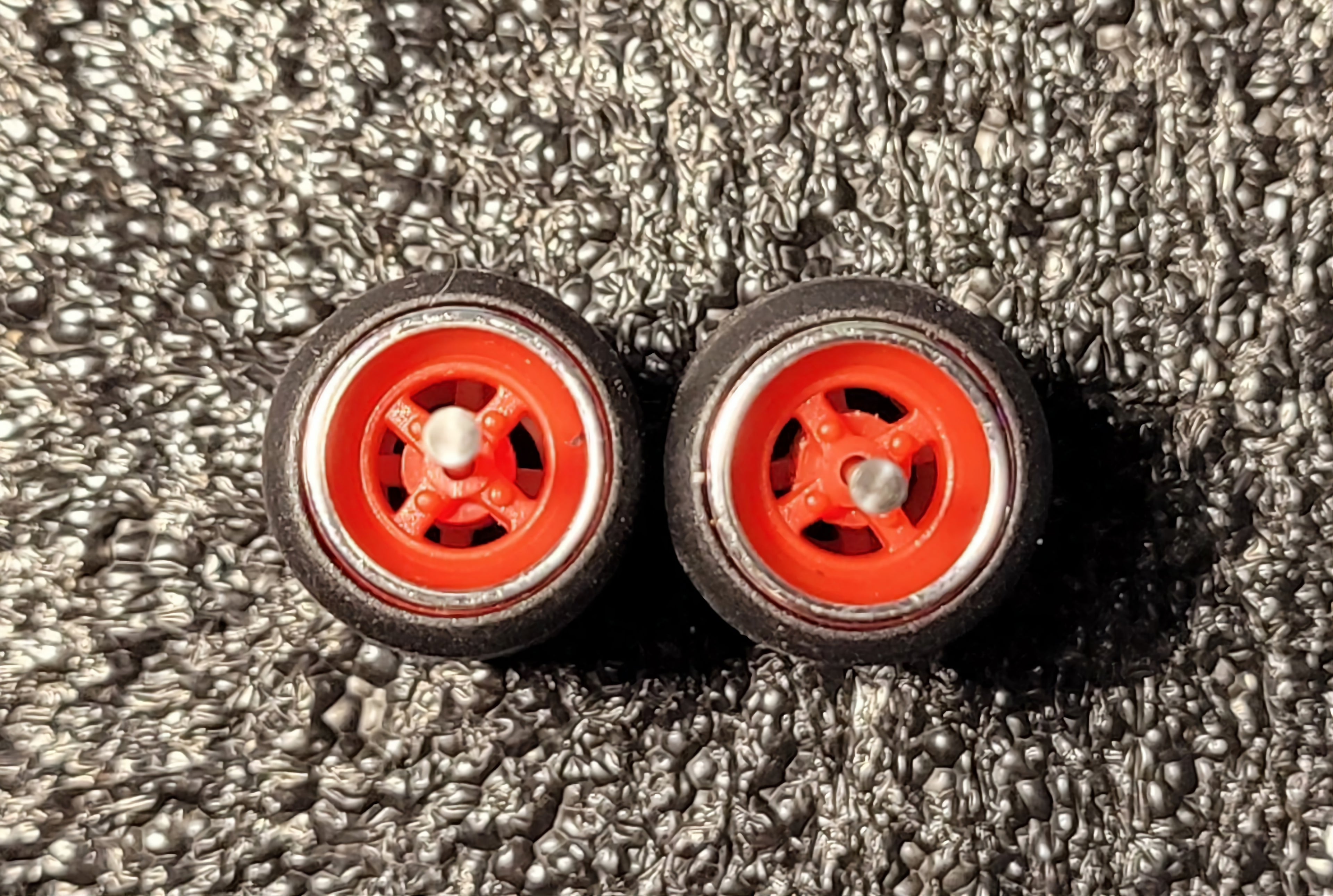 1:64 Wheels, J1