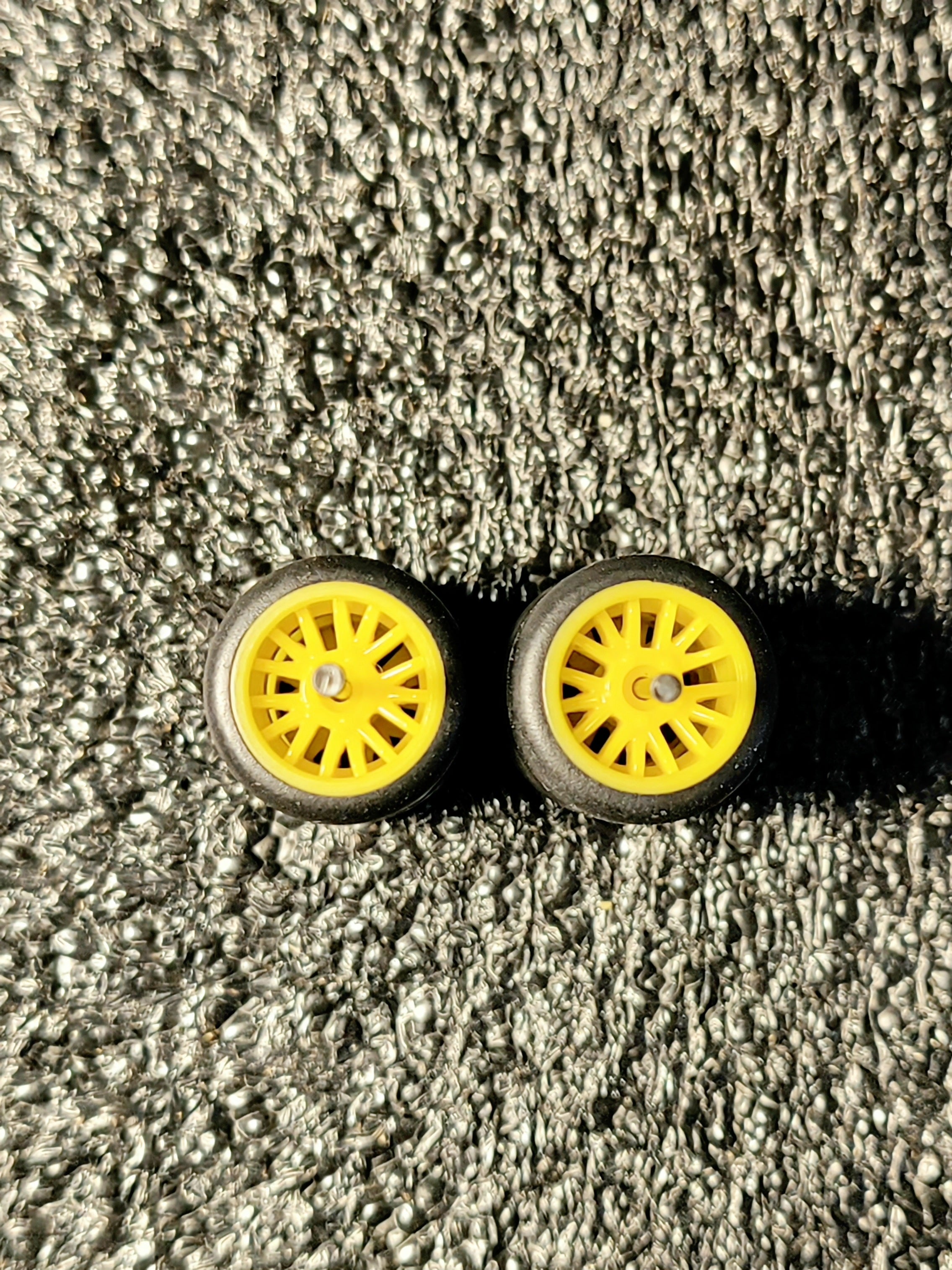 1:64 Wheels, E1
