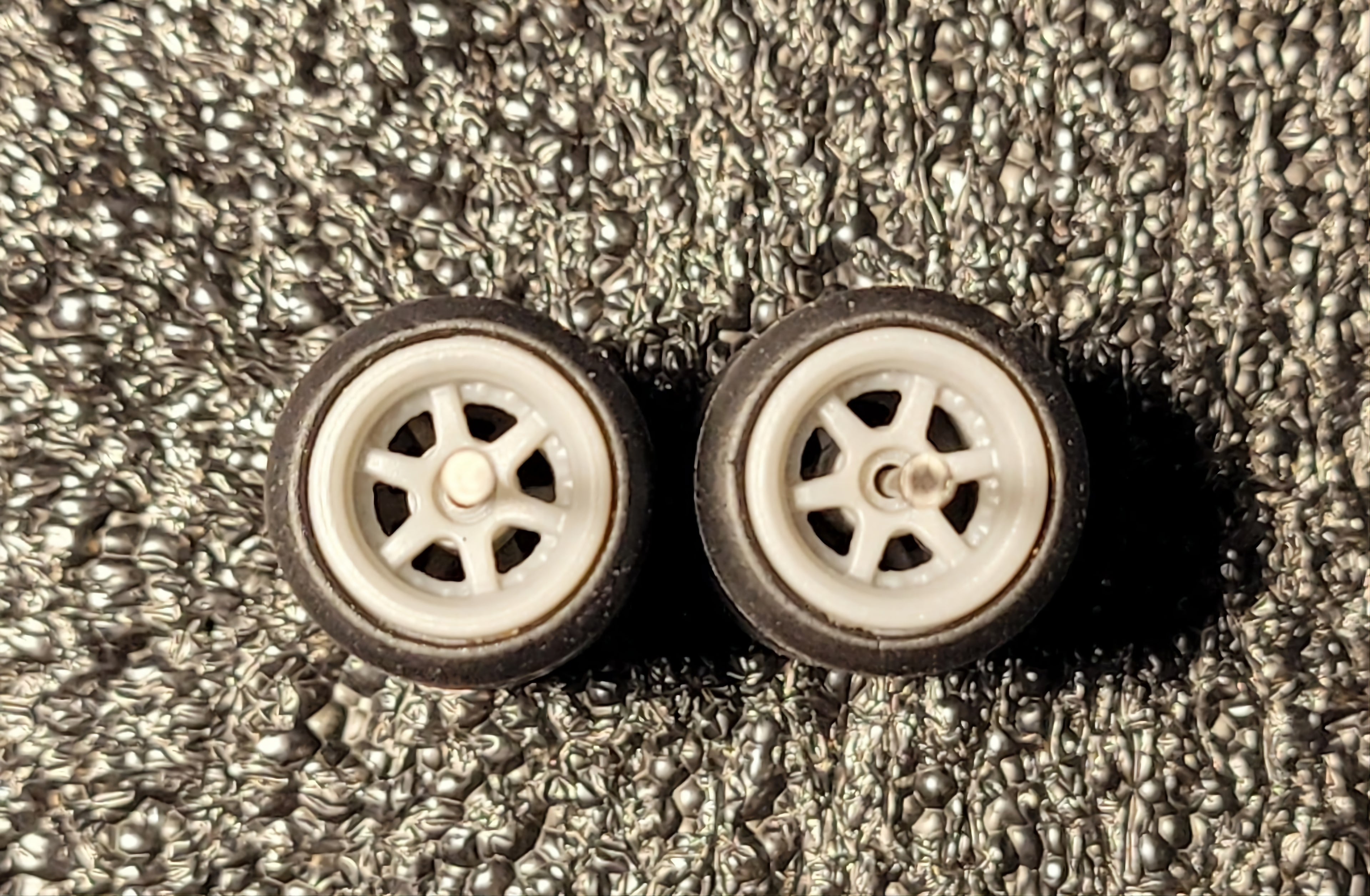 1:64 Wheels, S2