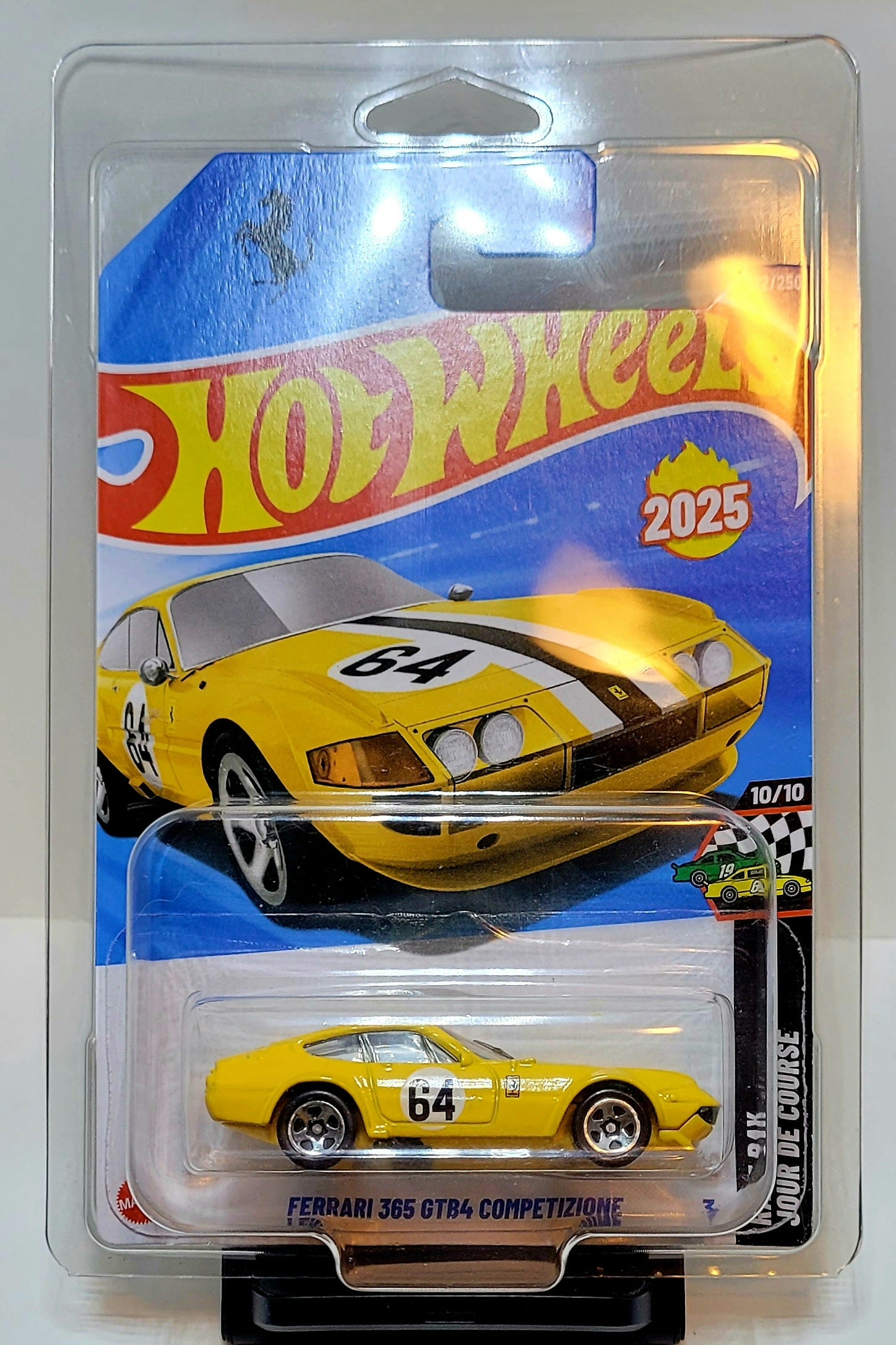 Hot Wheels Ferrari 365 GTB4 Competizione with Protector